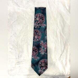 Vintage Men’s Unique Pattern Tie